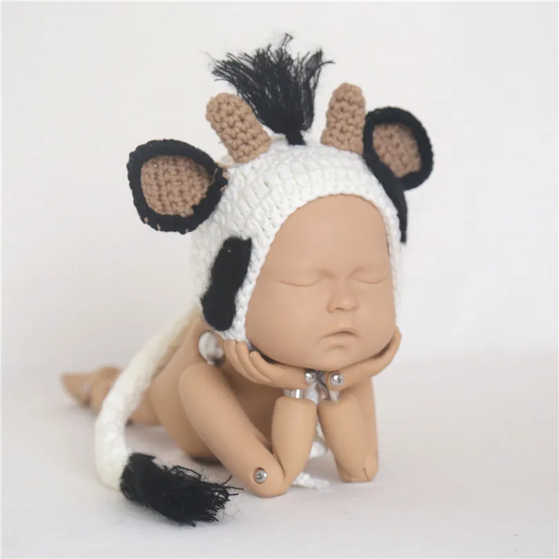 Cofano di mucca neonato Fotografia puntelli Baby Boy Animal Cappello di mucca Giocattolo Set lavorato a maglia Infantile Berretto animali 210309