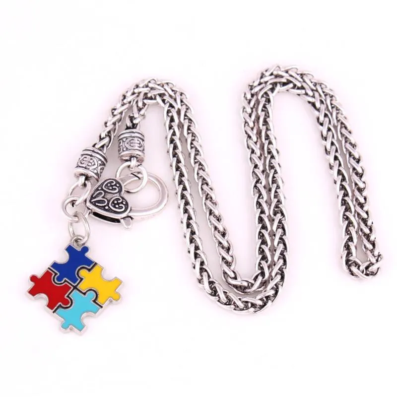 Nuovi stili Pendente puzzle Pendente con la collana a catena del grano Autismo Autismo Gioielli235E