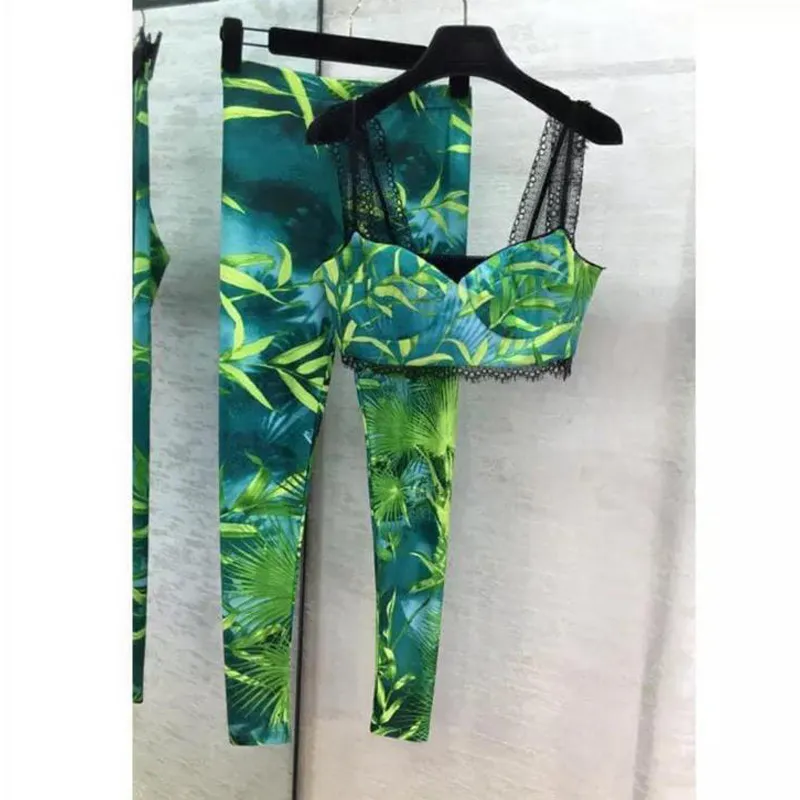 GetSpring Women Sets Fashion Pants Set Lace Spliced Print Camisole With Elastic Waist Long Pants Two Piece Set Summer Green 210302