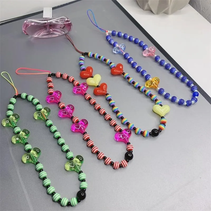 Keychains Rainbow Beads Heart Telefonkedja Vintage Harajuku Etniska charms modetillbehör 90S Estetik Y2K2686