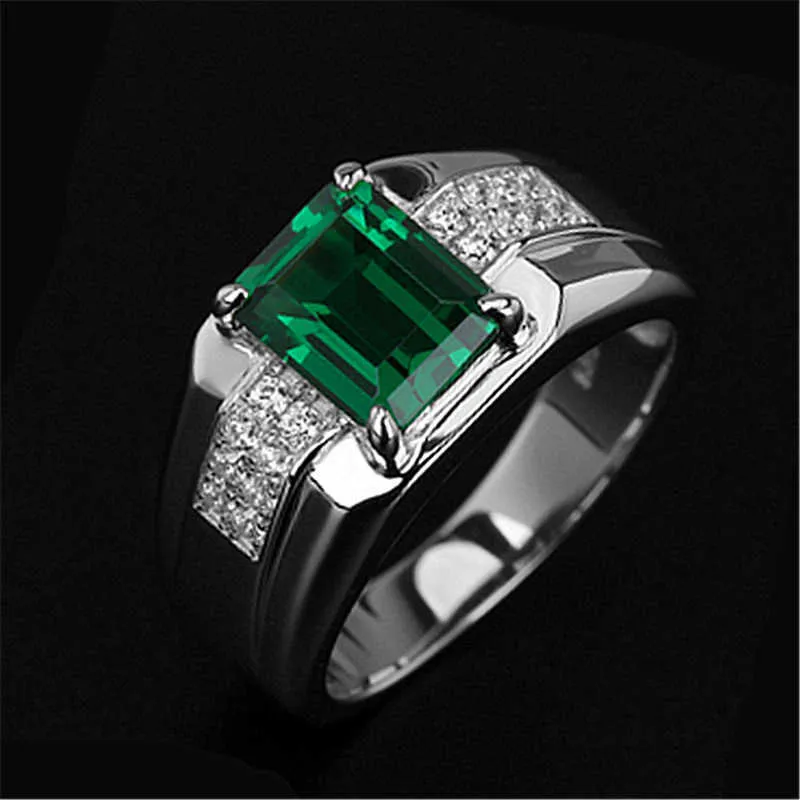 Mens Ringar Crystal Emerald Green Spinel Mäns Ring Platinum Plated Fashion Diamond Lady Cluster Styles Band