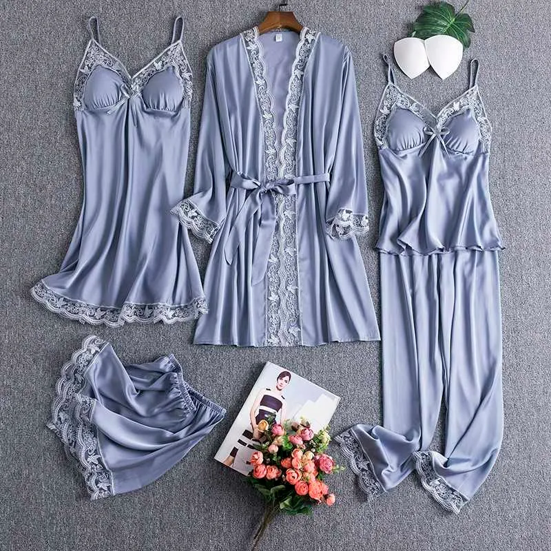 Femmes Sleepwear Sexy Satin Pyjamas avec dentelle PJS Set Faux Silk Nightwear Nightwear Loose Robe Lingerie intime Q0706
