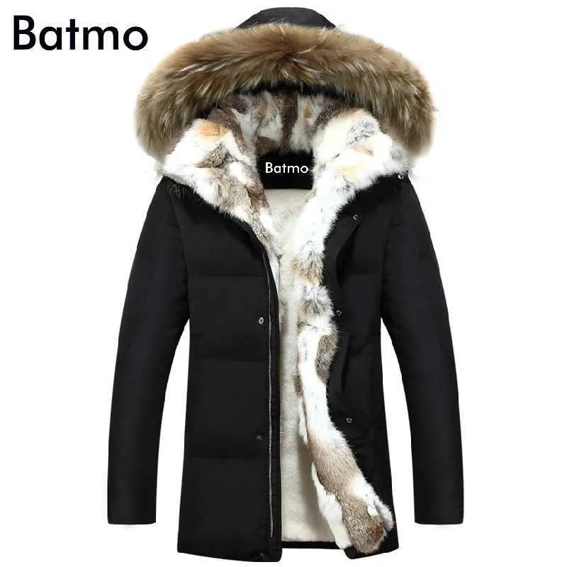 Batmo hiver haute qualité duvet de canard veste hommes manteau parkas épais doublure mâle vêtements chauds col de fourrure de lapin, PLUS-TAILLE 828 211014