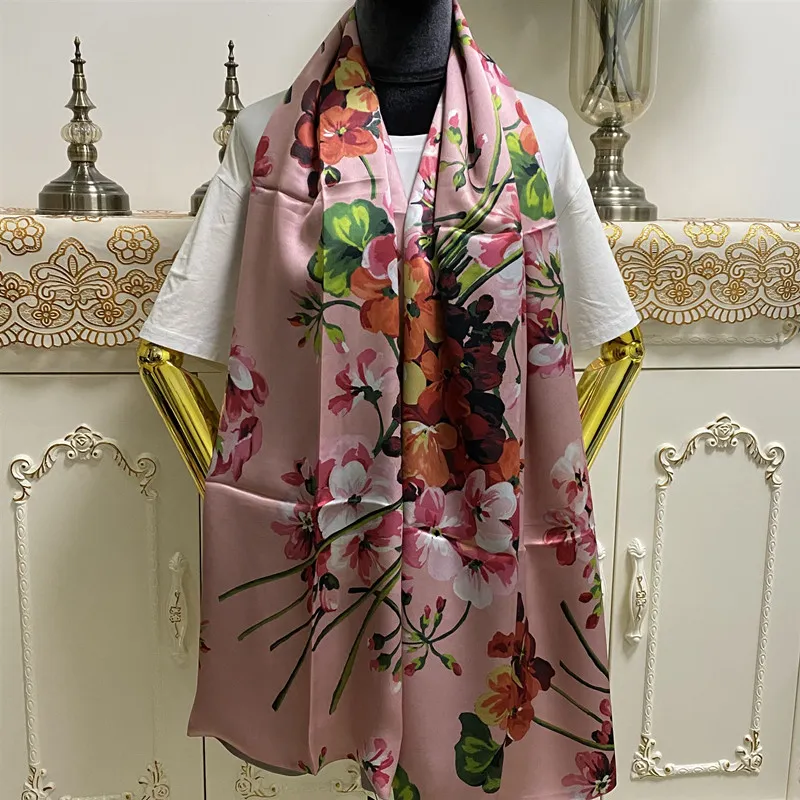 Nowy styl podwójnie warstwowy projekt drukowania Kwiaty 100% jedwabny materiał długi szaliki Szalik jedwabny szalik dla kobiet rozmiar 180 cm - 65 cm229U