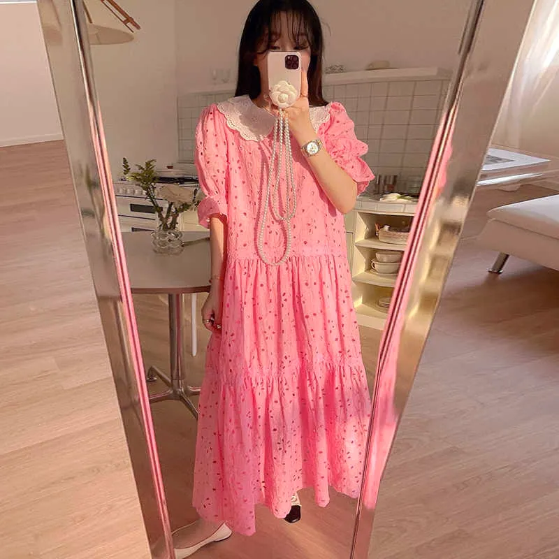 Korejpaaの女性のドレス夏の韓国のシックなガール西洋風の年齢軽減人形襟の中空レースパフスリーブフリルvestidos 210526