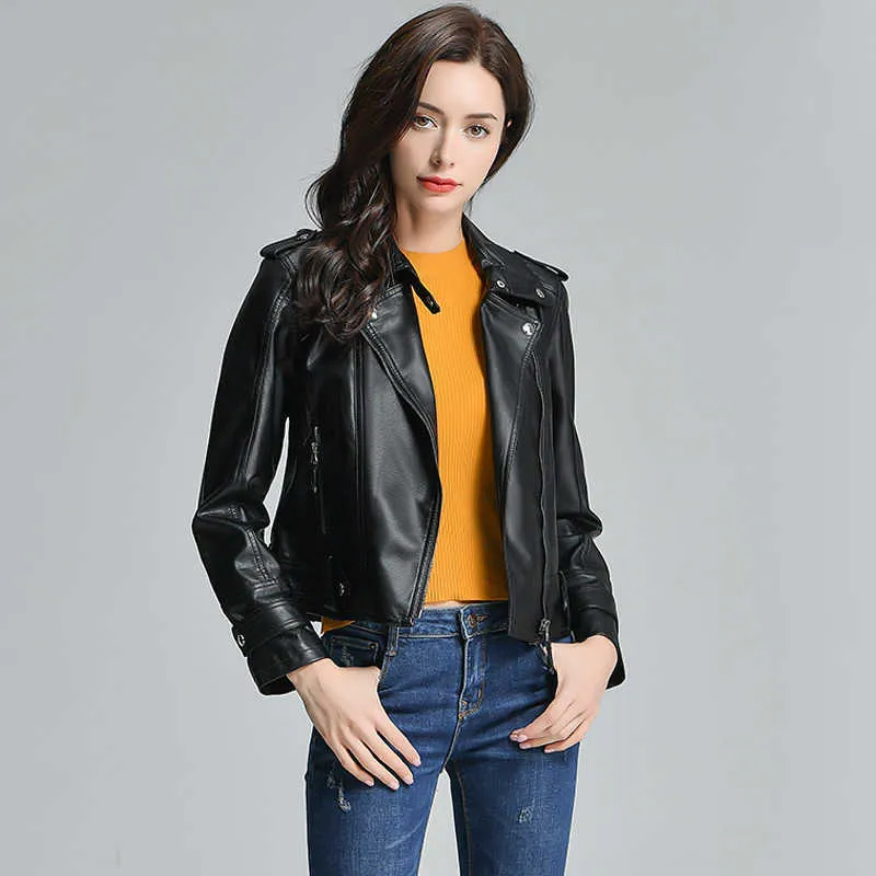 Ly Varey Lin Herbst Frauen PU Leder Kurze Jacke Mantel Faux Weiche Schwarz Niet Reißverschluss Motorrad Slim Punk Oberbekleidung 210526