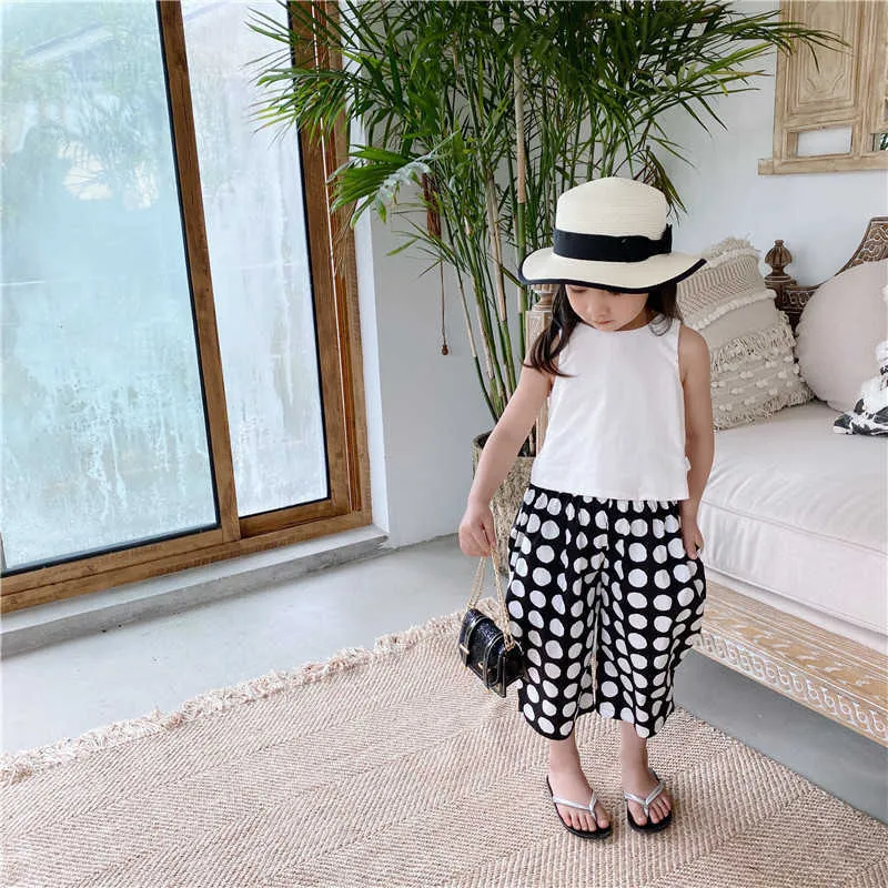2020 Summer New Arrival Girls Fashion Korean Design Sets Kids Dot Suit Kids Back Bow Sets X0902