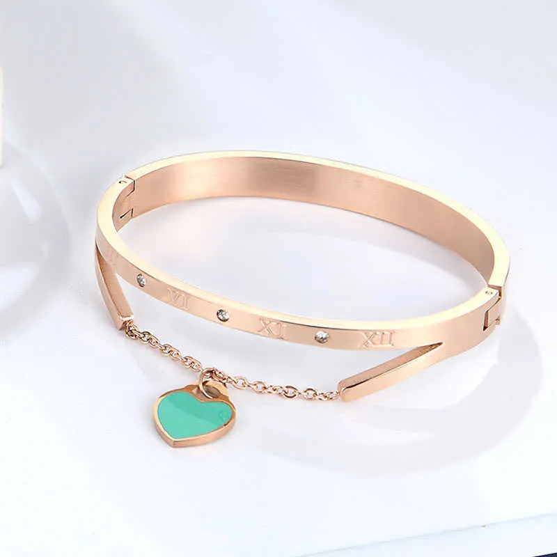 Ovale chiffres romains Bracelet accrocher bleu et rose coeur en acier inoxydable femme Bracelet marque de luxe Bracelet bijoux Q0719