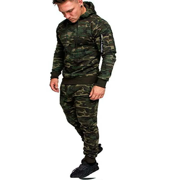 Męskie nowe zestawy Kamuflaż Jesień Running Casual Jogger Dres Dress Mężczyźni Bluza Sportowa Zestaw Siłownia Zipper Slim Fit Male Sport Suit Y0831