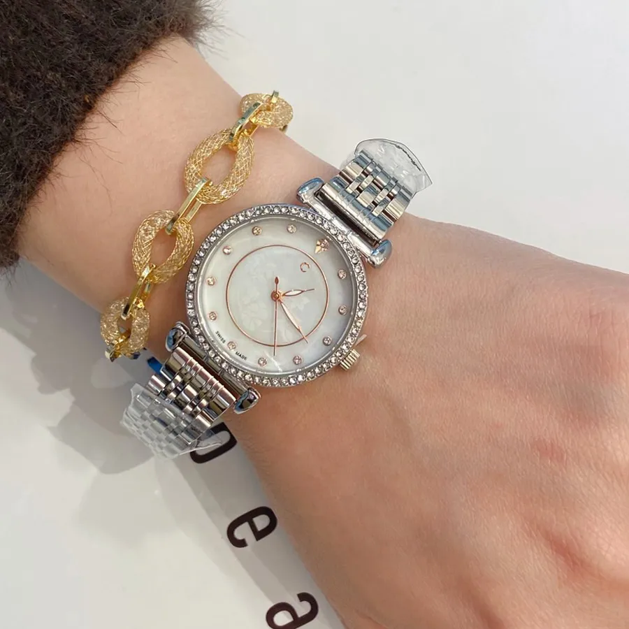 Montres de marque de mode pour femmes et filles, joli style cristal, bracelet en acier Matel, CHA49249s