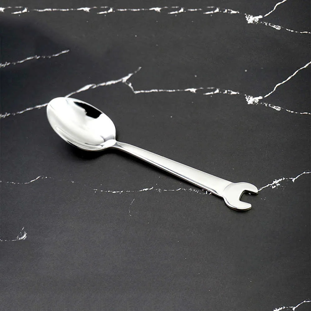 4 stks creatieve roestvrijstalen bestek set sleutel vorm vork lepel biefstuk mes dishware servies keukengerei sets kubiTos 26952922