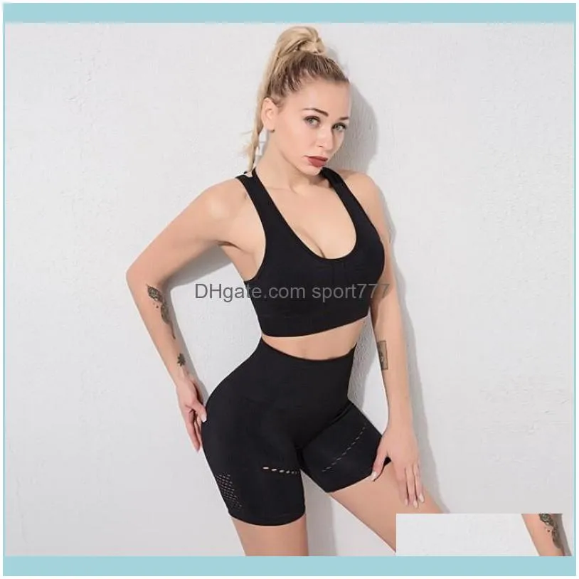 Seamless Active Wear Woman Tracksuits Yoga Fitness Suit Running Sports Bra+Yoga Shorts Female 2Pices Women Sportswear Gym Set1