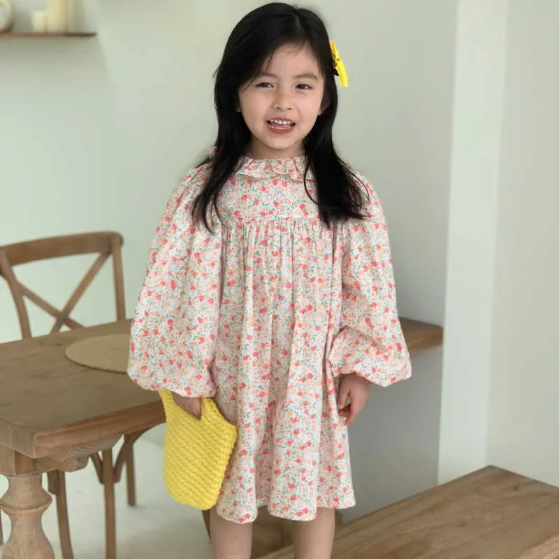 Atacado Estilo Coreano Primavera Meninas Dress Long Slow Sleeves Floral Princesa Vestidos Crianças Roupas E244 210610