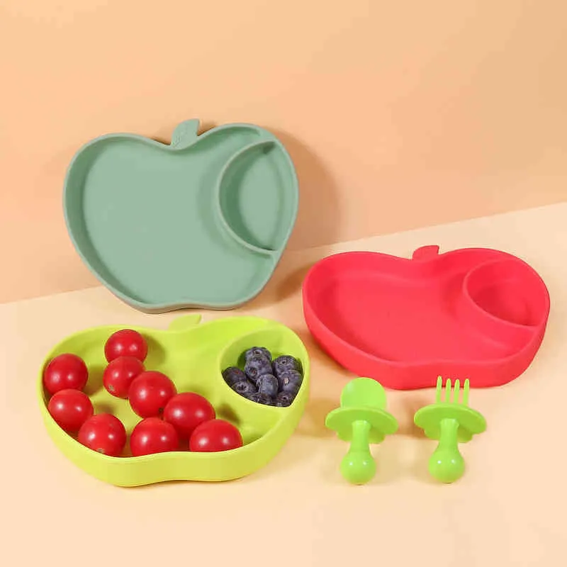 Piatti bambini Sicuro Set di piatti da pranzo mele in silicone Solido Simpatico cartone animato Piatti bambini Stoviglie addestramento Ciotole bambini G1210