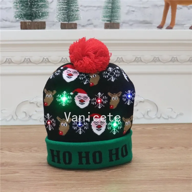 11 cappelli di Natale lavorati a maglia in stile Led 24 * 21 cm Bambini Mamma Berretti invernali caldi Pupazzi di neve Cervi Cappellini di Babbo Natale T2I52447