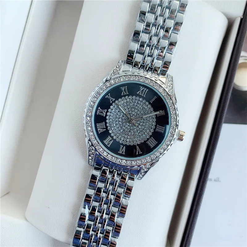 Montres de marque Femme Girl Beau Cristal Diamant Style Métal Steel Steel Band montre-bracelet X198