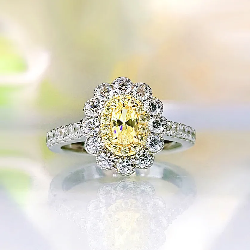 진짜 925 스털링 실버 스파클링 옐로우 핑크 다이아몬드 여성을위한 Moissanite 반지를 만들었습니다. 웨딩 파티 파티 쥬얼리
