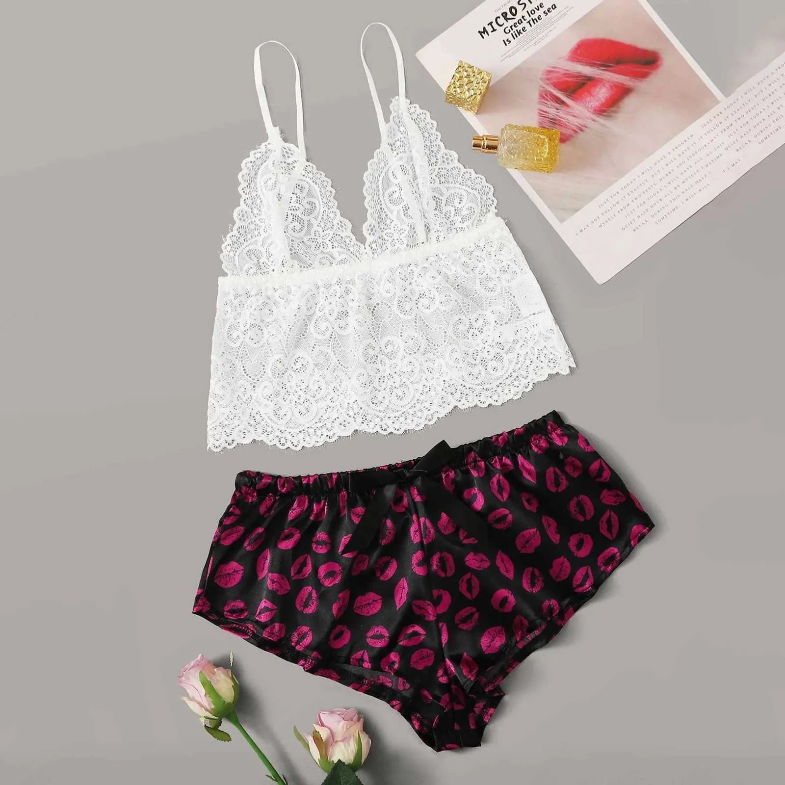 Conjunto de lencería de encaje de flores, ropa de dormir Sexy para mujer, sujetador con lazo en perspectiva, conjuntos de tangas, ropa interior exótica, Bielizna Erotyczna Q0706