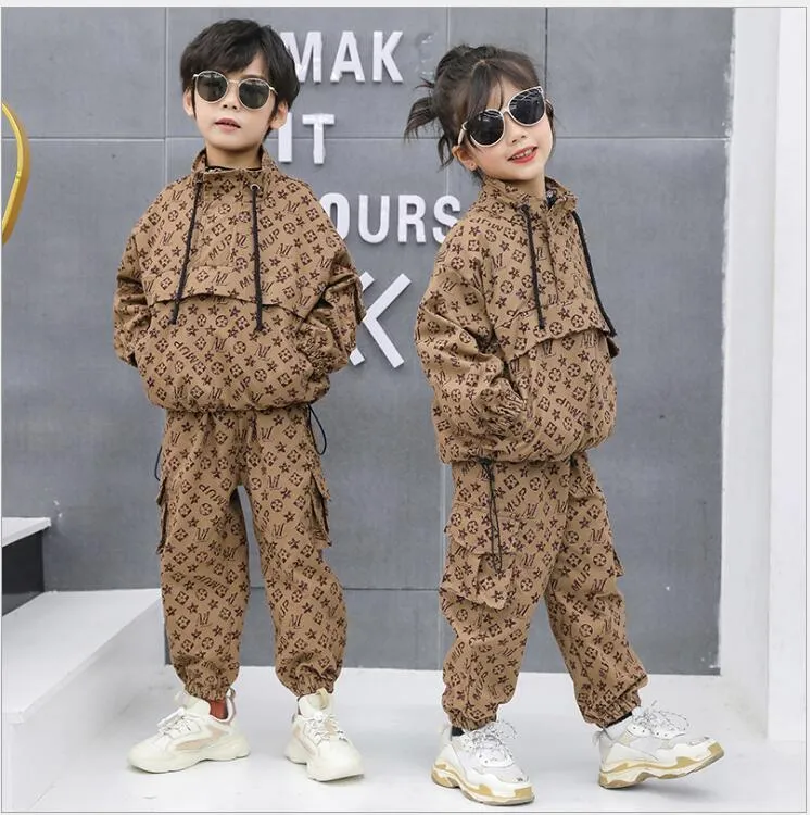 Costume deux pièces pour filles et garçons, vêtements de printemps pour femmes et bébés, veste d'outillage + pantalon, nouvelle collection