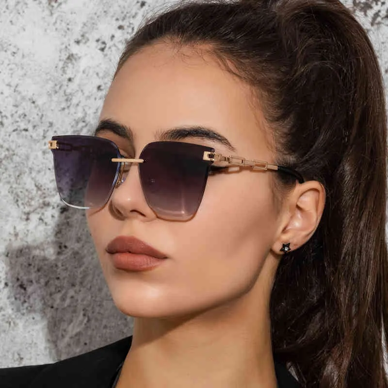 Snygg Solglasögon Kvinnor Mode Diamond Cut Square Rimless Sun Glasögon Designer Hela nyanser Glasögon för Lady S21222