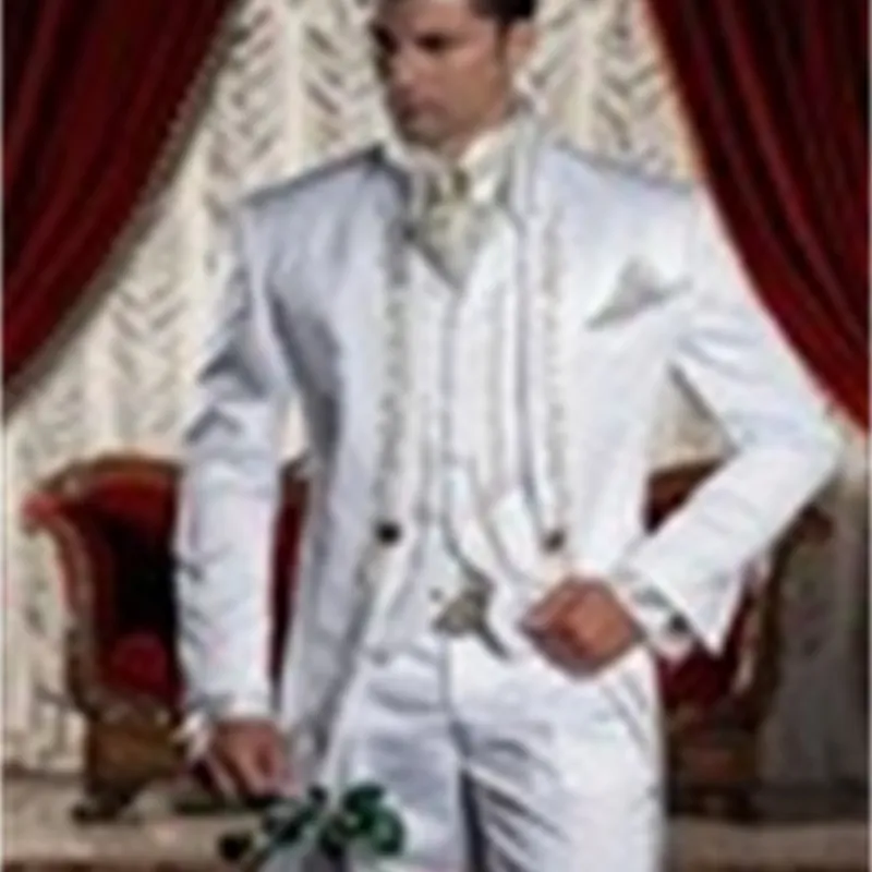 Handsome Cool Terno Bespoke Fashion Men Suits Slim Notch Lapel One Button Sky Jacket Pant Vest Navy Bule Tie Handkerchief