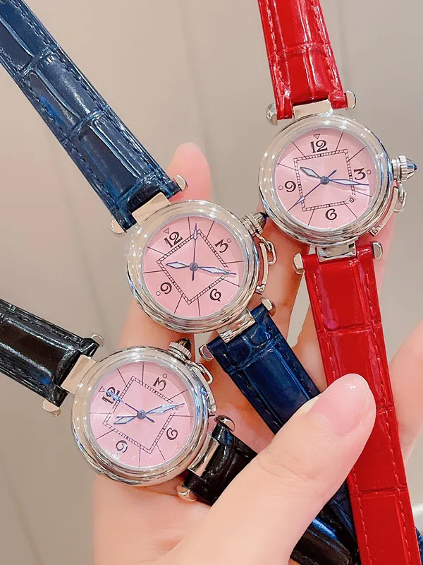 Nouvelle marque de mode féminine quartz montre pacha design carré cadran rond rose blanc violet véritable cuir bracelet de bracelet calendrier horloge 249u