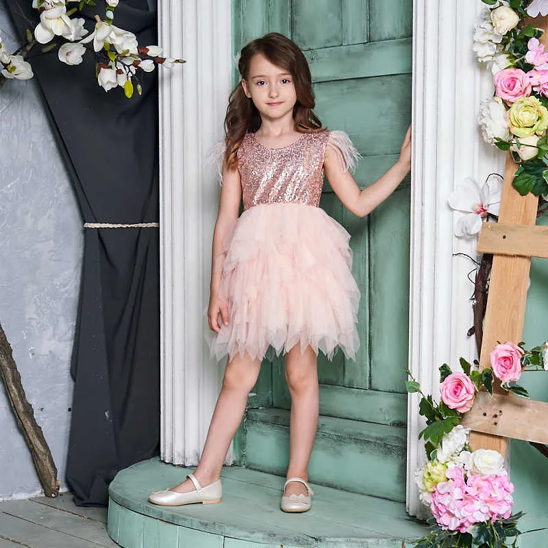 Plume Paillettes Filles Robe À Niveaux Moelleux Tulle Fête Enfants Princesse Robes pour Bébé Vêtements 2-10Y E13846 210610