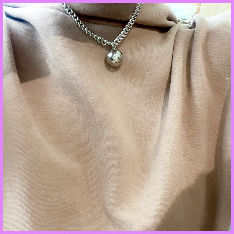 Collar colgante para hombre Street Fashion Ball Chain Collares Diseñador de mujer Joyería Suéter Cadena Accesorios de invierno Alta calidad D2111197F