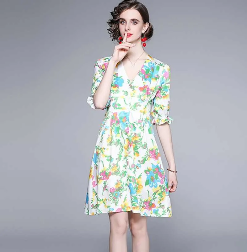 Moda de verano elegante temperamento femenino cuello en V manga corta estampado floral vestido casual 210531