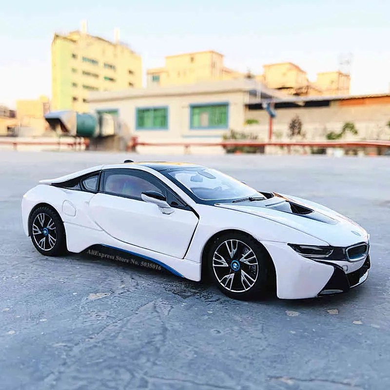 Rastar 124 BMW i8 концепт-кар суперкар статическая имитация литья под давлением модель автомобиля из сплава коллекция игрушек модели рождественских подарков car203S9621853