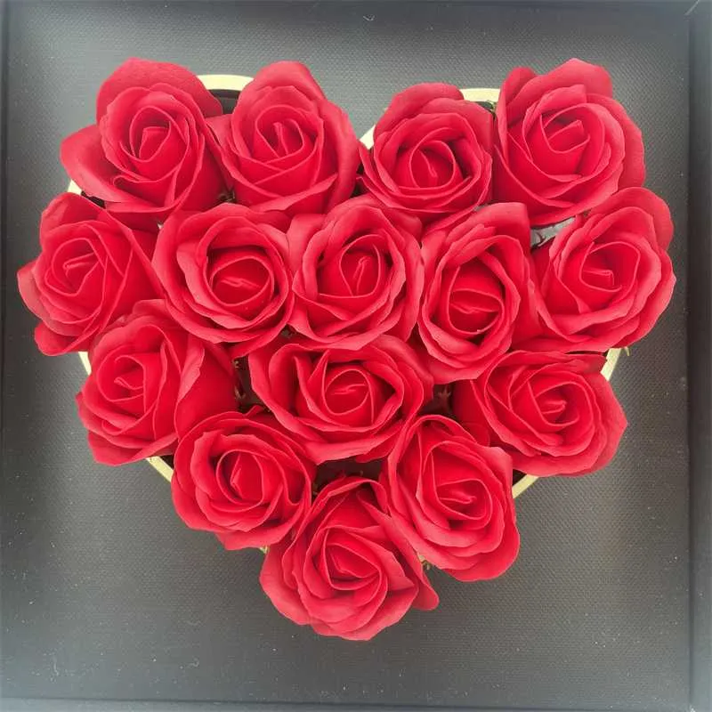 装飾的な花の花輪クリエイティブな香りの人工石鹸私はあなたのギフトボックスウェディングバレンタインデイバースデーギフトを女の子219Aの誕生日プレゼント