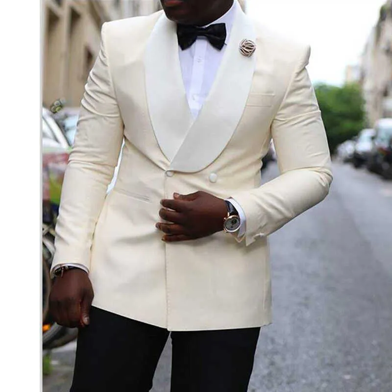 Double Breasted Ivory Men Suits for Wedding Sllim Fit Shawl Lapel Groom Tuxedo African Male Fashion Jacket with Black Pants X0909