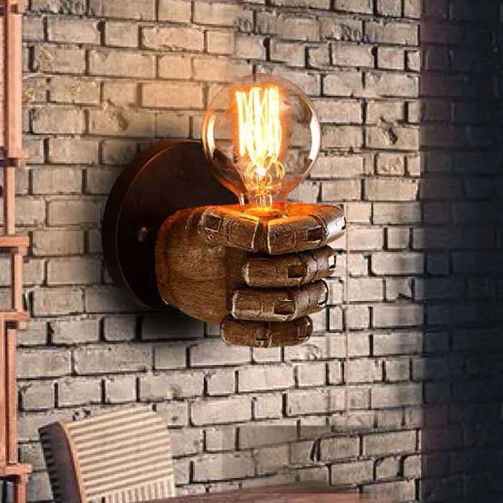 Creative Retro E27 Светодиодная Античная смола Кулак настенный светильник Европейский стиль бар ресторан кафе декоративная настенная легкая левая и правая рука 210724