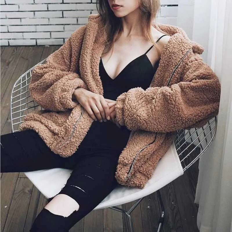 Elegant Faux Fur Coat Kvinnor Höst Vinter Varm Mjuk Zipper Fur Jacka Kvinna Plush Overcoat Pocket Casual Teddy Outwear 211019