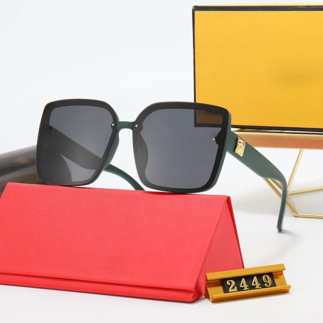 2021 dernière couleur mode lunettes de soleil cadre carré haute qualité classique Vintage décoratif lunettes