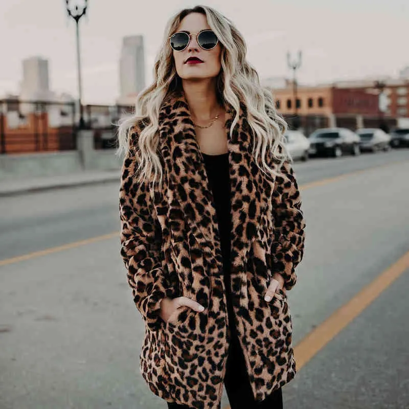 Luxury Fashion Leopard Long Teddy Bear Jackor Coats Kvinnor Vinter Tjock Varm Ytterkläder Faux Fur Coat Kvinna 211207