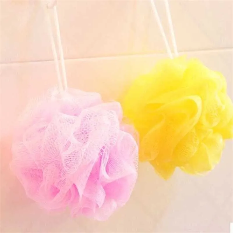 Cepillos Esponjas Depuradores Loofah Esponja de baño Accesorios para leche Bola de ducha de nailon 10G Cepillo de malla de limpieza corporal suave para baño1795697