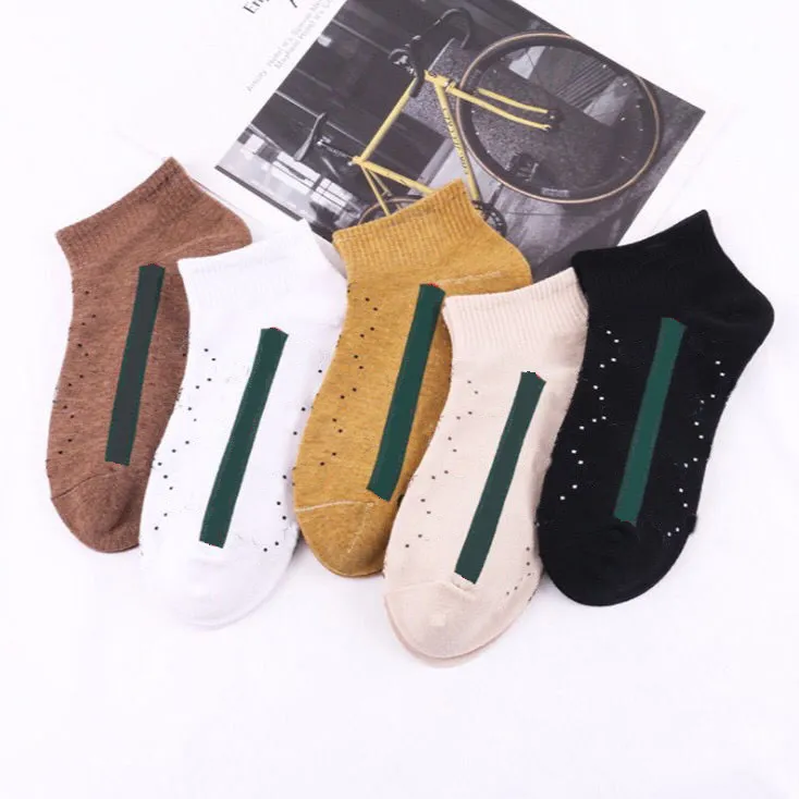 Men Women Socks Fashion Letter Pattern Mix Colors Ins Hot Sale Men