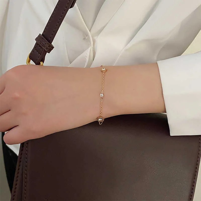 Na moda de aço inoxidável Roma CZ cristal charme pulseiras para mulheres meninas praia corrente corrente bracelete jóias G1026
