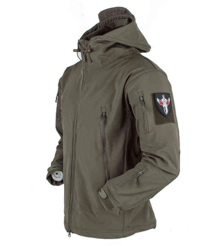 Manteau d'entraînement pour hommes US Uniforme militaire Hiver Plus Taille Veste de camouflage Shark Soft Shell Tactique 211217