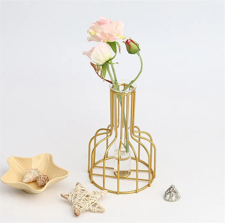 Décor à la maison Art fer fleurs Vase métal porte-plante moderne solide Styles nordiques fer Vase maison Art jardin décor 210310