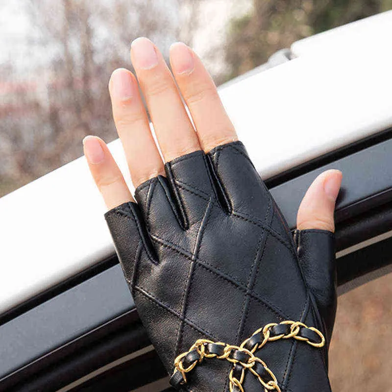 's Genuine Leather Half Gloves with Metal Chain Skull Punk Motorcycle Biker Fingerless Glove Cool Touch Screen 211214273a