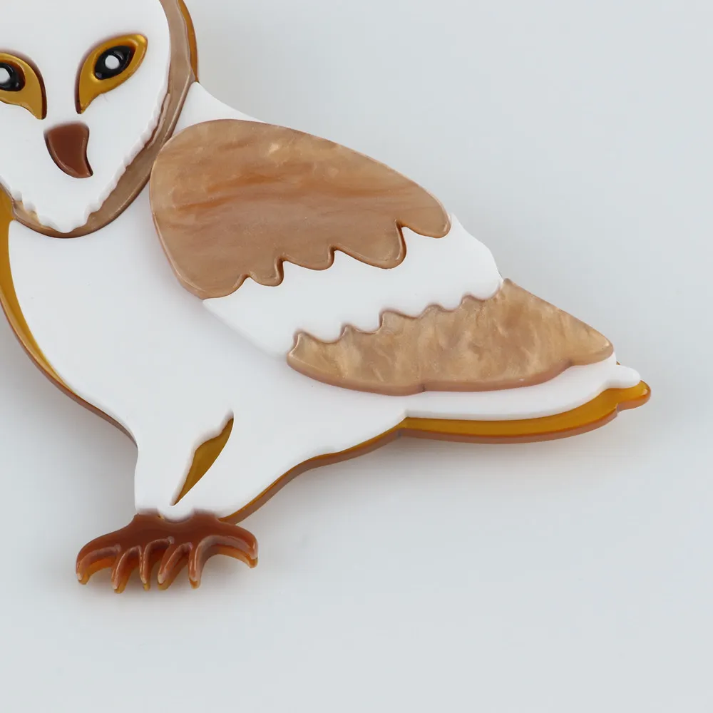 FishSheep Big Owl Acrylic Brooches Pins For Women Cute Animal Birds Brooch Lapel Pin Badge Casual Clothes Jewelry Banquet Gifts