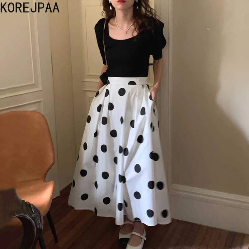 Korejpaa mulheres vestidos conjuntos coreanos retro elegante sólido-cor suéter de mangas curtas e cintura alta pleated wave point skirt 210526