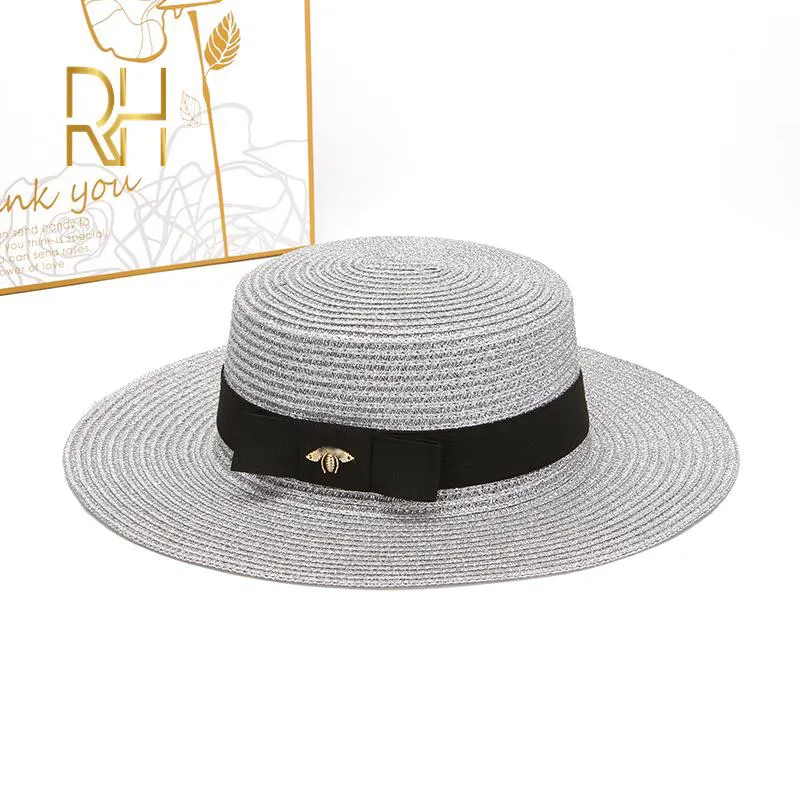 Ladies Sun Fedora Hats Small Bee Straw Hat European and American Retro Gold Braided Hat Female Sunshade Flat Cap Visors Hats RH 210311