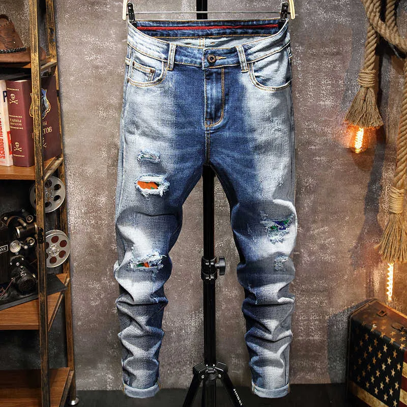 2021 Wiosna Nowy Męski Niebieski i Biały Płukany Ripped Jeans Fashion Retro Spodnie Regularne Fit Stretch Denim Spodnie Marka Marka, 723 x0621