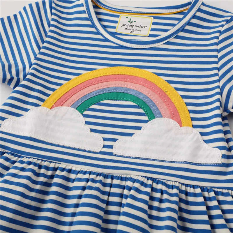 Hoppmätare djur applique prinsessan söta tjejer klänningar bomull baby kläder party skola barn sommar stripe klänning 210529