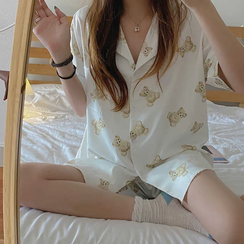 WIKISSPJS Pantaloncini a maniche carine del pigiama Kawaii Set da due pezzi Summer Loungewear Sleep Tops Bear Cub Cartoon Pjs JP Origin 210831