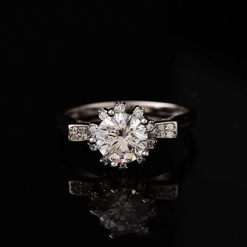 Luxury Bud Moissanite Ring Kvinnor Engagemang S925 Sterling Silver Ringar D Färg VVS1 1CT 65mm Fina smycken