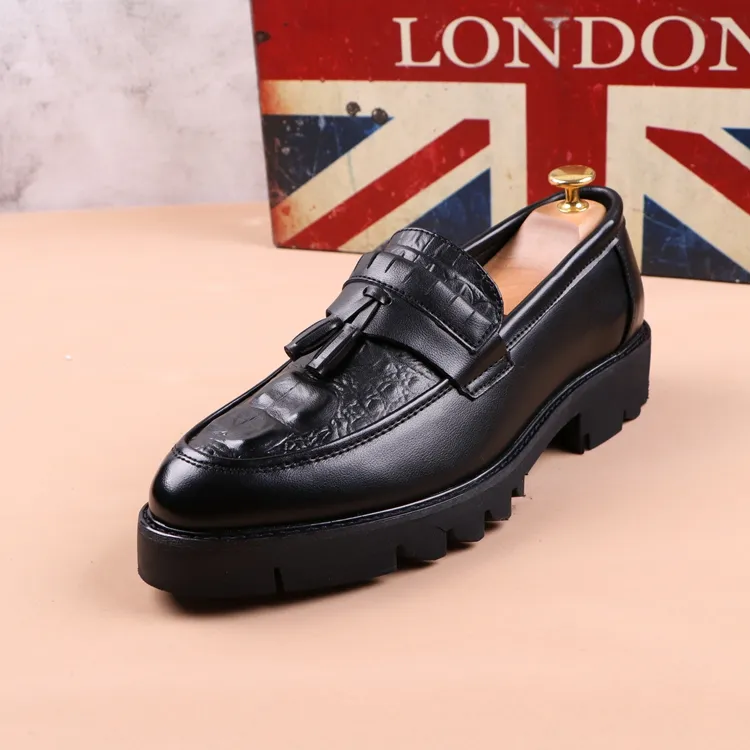 men fashion party nightclub wear genuine leather tassels shoes slip on driving shoe black tide breathable platform loafers mans